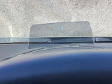 車速やナビのルート誘導などを表示してくれるアクティブ・ドライビング・ディスプレイ。視線や焦点調節が少なく済み、気持ちよく安全に運転を楽しめます。