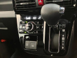 品質には自信があります!ハッピーの品質・キレイなお車をお届けさせていただきたい!そんな気持ちでキレイに仕上げております。フロアマットなどの清掃はもちろん、シート下なども徹底的に清掃しております。