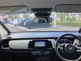 視界も良く運転しやすい車です