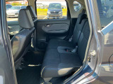 後部座席を横から見たところです。乗り降りのしやすさも実車でお試しいただけます。