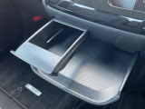 店舗にて現車の確認もいただけますので、お電話で在庫のご確認の上是非ご来店くださいませ。