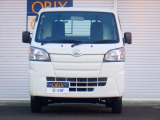 私たちが販売する中古車の多くは、レンタカーやリース車両として管理・使用していた車です。私たちは使用暦のハッキリした安心の中古車を一年を通して安定的に&rdquo;創る&rdquo;事が出来る、日本で数少ない企業です。