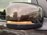 オシャレさと視認性を兼ね備えたLEDミラーウインカー♪