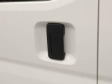 ダイハツディーラーでは「ダイハツ認定U-CAR」という基準を設け、車選びに詳しくないお客様でも「安心して選べる」をご提供しています。