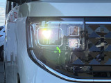 【 LEDヘッドライト 】 青色発光ダイオードを発明した日本人がノーベル賞を受賞し、LEDライトが開発されました。明るく長寿命のライトです。体感して下さい。明るいライトです!