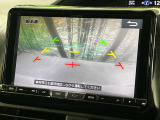 【バックカメラ】駐車時に後方がリアルタイム映像で確認できます。大型商業施設や立体駐車場での駐車時や、夜間のバック時に大活躍!運転スキルに関わらず、今や必須となった装備のひとつです!