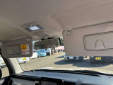 運転席 助手席ともバイザーにミラー付きです