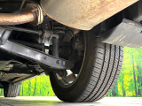 お車を安心してお乗りいただく為には、足回りの定期点検が欠かせません。サービスサポート(有償保証)では無料点検もご提供しており、安心のカーライフをお過ごしいただけるサポート体制が整っています。