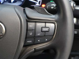 レーダークルーズコントロールを装備しております☆車速に応じて追従支援してくれるので、ロングドライブも快適です!詳細はスタッフにお尋ねください(^^♪