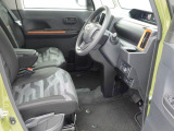 納車後は1ヶ月無料点検を行っております。購入後お気になる点がございましたらお気軽にお申し付け下さい。