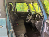 運転席シート廻りは使用感も少なく、良好な状態となっています。丁寧に使われていたことがよくわかりますね。