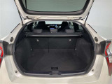 残価設定型クレジットをご用意しております。車両価格の一部をあらかじめ残価として据え置き、残りの金額を分割払いとするプランです。 詳しくはスタッフにお問合せください。