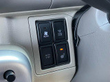 シートヒーター装備付き車!!座席に埋め込まれた電熱線によりシートを暖めることが出来る装備で、温めたられたシートは、寒い冬には最適です!!