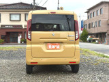 新車と同様の保証(有料)がつけられます。また各地域の店舗に最新の大型整備工場とプロメカニックが常駐しておりアフターメンテナンスもお任せください。