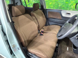 運転席シート廻りは使用感も少なく、良好な状態となっています。丁寧に使われていたことがよくわかりますね。