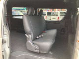 車輌買取も行なっております。商用車から普通車どのようなお車でも買い取ります!査定無料ですのでお気軽にお申し付けくださいませ♪