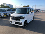 【車体写真】ボディカラーは、プラチナホワイト・パールです!