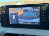 アラウンドビューモニターです!上空から貴方のお車をモニタニングしている様に車両の周りの安全確認が出来ます!