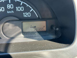 毎日全国の仕入れ先から厳選した車を仕入れております!プロの査定士の検査を受けた車を仕入れ、入庫後も社員が1台1台を走行チェックや状態確認・装備確認などを入念に行います。