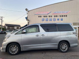 夜22時までライトアップ!展示車見放題!夜間はスタッフも居ませんが、時間を気にせず心置きなく御覧ください。