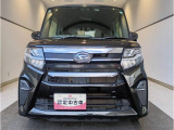 対象物が見やすく白く明るい光で夜間走行をサポートするアダプティブドライビングビーム機能付きフルLEDヘッドランプ(サイドビューランプ、クリアランスランプ、オートレベリング機能付き)を装備