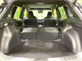 【パワーバックドア】スマートキーや運転席のボタンを押すだけでリアゲートが自動で開閉します!荷物を持っている時や、高い位置にあるバックドアを閉める際に便利な機能です♪