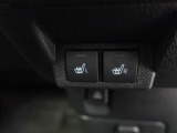 【シートヒーター】運転席と助手席をそれぞれ独立して操作できるため、座る人と室内温度にあわせた快適なシート温度が得られます♪