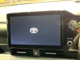 【10.5インチ ディスプレイオーディオ】大画面のディスプレイはAppleCarPlayやAndroidAutoが利用可能。大きな画面でスマホナビアプリ等が利用いただけます♪