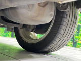 お車を安心してお乗りいただく為には、足回りの定期点検が欠かせません。サービスサポート(有償保証)では無料点検もご提供しており、安心のカーライフをお過ごしいただけるサポート体制が整っています。