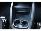 納車前整備は、メルセデスベンツ国際認定メカニックによる最新の検査ライン等の施設が充実した当社工場で入念に行います。