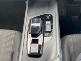 ☆電動パーキングブレーキです。停車時にブレーキ保持をしてくれるオートホールド機能付き。