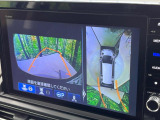 【マルチビューカメラシステム】専用のカメラにより、上から見下ろしたような視点で360度クルマの周囲を確認することができます☆死角部分も確認しやすく、狭い場所での切り返しや駐車もスムーズに行えます。