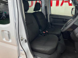運転席広々