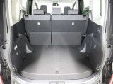 広々としたラゲージスペースを備えています。大きなものや長さのある荷物もしっかりと積み込めます。