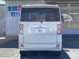 安心の最長10年・走行無制限保証(有償)をご用意。保証内容も充実はもちろん、無料点検&オイル交換や、年中無休の全国・24時間ロードサービスも付帯されておりますのでご安心下さい。