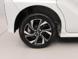最新の機能が標準で装備された安全・安心の車に乗りたい。などお客様のカーライフプランに合った様々なご要望にお応えできます。