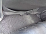 フロアマットも綺麗にクリーニングして納車しております!