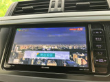 テレビ番組を停車中に画面で視聴でき、待ち時間も快適に過ごせます。画面には番組映像が表示されており、映像を楽しみたい方にうれしい装備です。