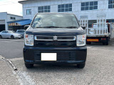 安心して長く乗れる高品質な中古車を常時100台以上展示してます。もし、欲しいクルマが置いてなければ、気軽に声をかけてください。ご希望の車を全国から探します!
