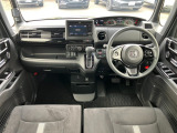 弊社ではメンテナンスパックをご用意しております。プロの目でしっかりチェックしたお車ならロングドライブも安心、うっかり忘れがちなメンテナンスも事前に案内状やお電話で時期をお知らせいたします。