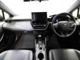 静粛性に優れた快適空間と静かな走りを実現。さらにEVモードではモーターのみでの走行でエンジン音や振動を感じさせない走りが楽しめます。