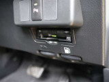 ETC車載器付きです。高速道路の料金所もスムーズに通過できます。