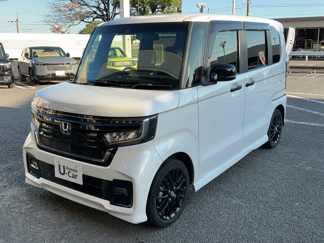 N-BOXカスタム L ターボ スタイルプラス ブラック