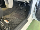 当店の車両をご覧いただき誠にありがとうございます(^^)何かございましたらお気軽にお問い合わせくださいませ。