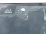 【ドライブレコーダー】安心・安全なカーライフに必須のドライブレコーダーを装備。あおり運転や事故に遭遇した際の状況も映像で記録し、万一のリスクに備えます。