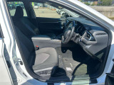 エンジンルームも綺麗に洗浄してから納車致します。普段あまり見ることが無い箇所だからこそ綺麗だと感動しますよね(*&acute;▽`*)