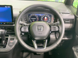 【純正革巻きステアリング】上質な革を使用することで、手にしっかり馴染みとても運転しやすいハンドルです♪
