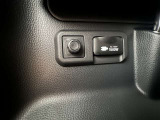 AC100V‐1500Wまでの電化製品の使用ができます!コンソールボックス背面と荷室の左側に配置されております!