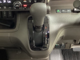 ディーラー整備士による納車前整備とアフターサービスは当店でお求めいただくのメリットのひとつです。