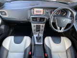 V40クロスカントリー  D4 アクティブ エディション ディーゼルターボ